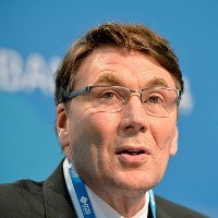 Telstra wins, we all lose in NBN deal